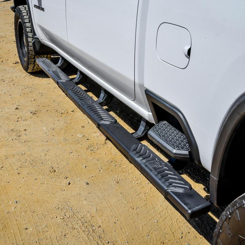 WES Nerf Bars - R5 - Westin 2020 Chevy Silverado 2500 Crew Cab (6.5ft Bed) R5 M-Series XD W2W Nerf Bars - Textured Black