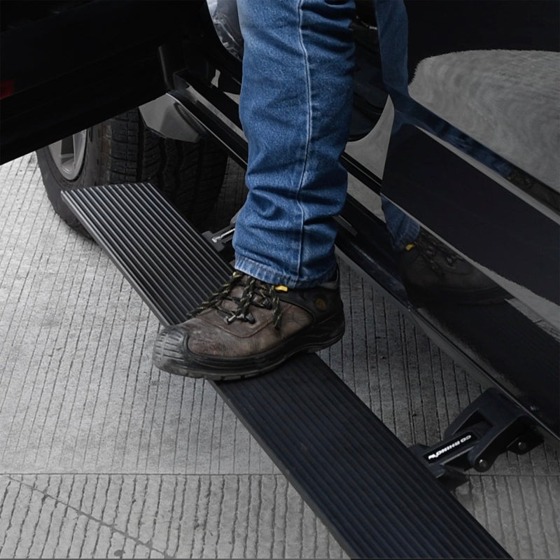 GOR RealTruck VoltStep Running Boards - RealTruck 22-24 Toyota Tundra Crew Cab VoltStep Electric Running Board Kit - Tex. Blk