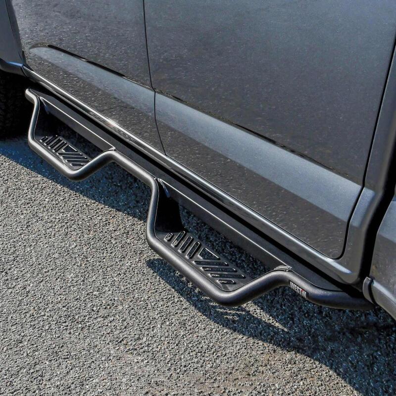 WES Nerf Bars - Outlaw - Westin 15-22 Chevrolet Colorado / GMC Canyon Crew Cab Outlaw Nerf Step Bars - Textured Black