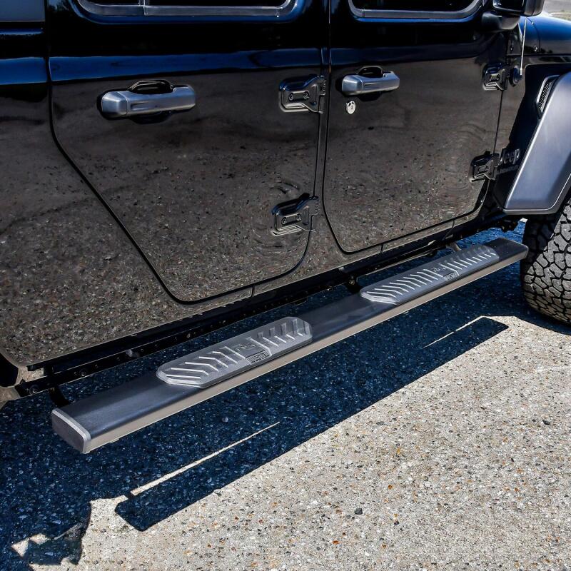 WES Nerf Bars - R5 - Westin 2020 Jeep Gladiator R5 Nerf Step Bars - Textured Black