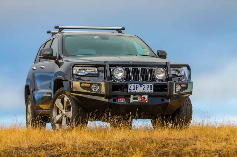 ARB Bull Bars - ARB Combar Suit ARB Fog G/Cherokee Wk214On 8-9.5 (Fit Kit NOT Included)