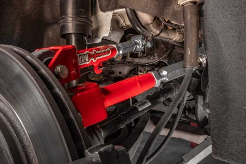 UMI Control Arm Kits - UMI 16-24 Chevrolet Camaro Suspension Control Arm - Red