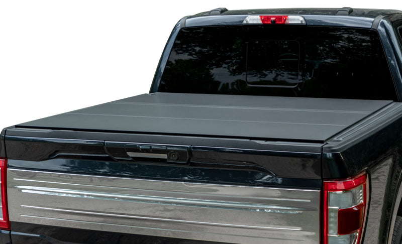 ACC LOMAX Tri-Fold Cover - Access LOMAX Tri-Fold 2017+ Honda Ridgeline 5ft Bed