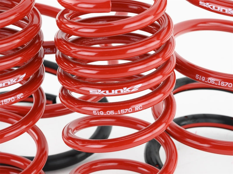 SK Lowering Springs - Skunk2 01-05 Honda Civic Lowering Springs (2.25in - 2.00in.) (Set of 4)