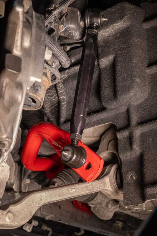 UMI Sway Bar Links - UMI 16-24 Chevrolet Camaro Suspension Stabilizer Bar Link - Red