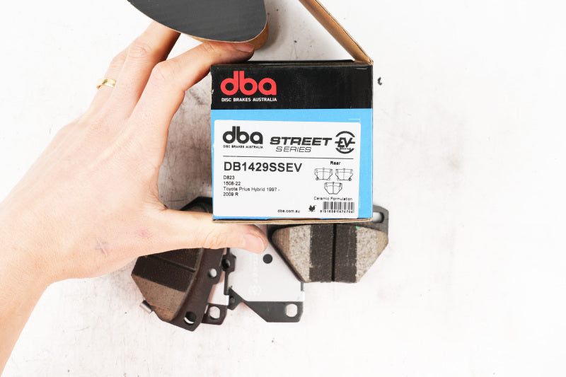 DBA Street Series Brake Pads - DBA 03-08 Pontiac Vibe FWD Rear SSEV Street Series Brake Pads