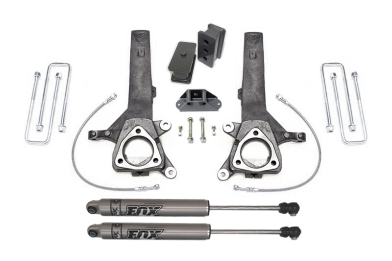 MXT Lift Spindles - MaxTrac 04-18 Nissan Titan 2WD 4in/2in MaxPro Elite Spindle Lift Kit w/FOX Shocks