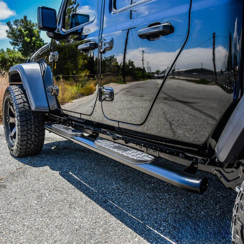 WES Nerf Bars - PRO TRAXX 4 - Westin 20-22 Jeep Gladiator PRO TRAXX 4 Oval Nerf Step Bars - Black