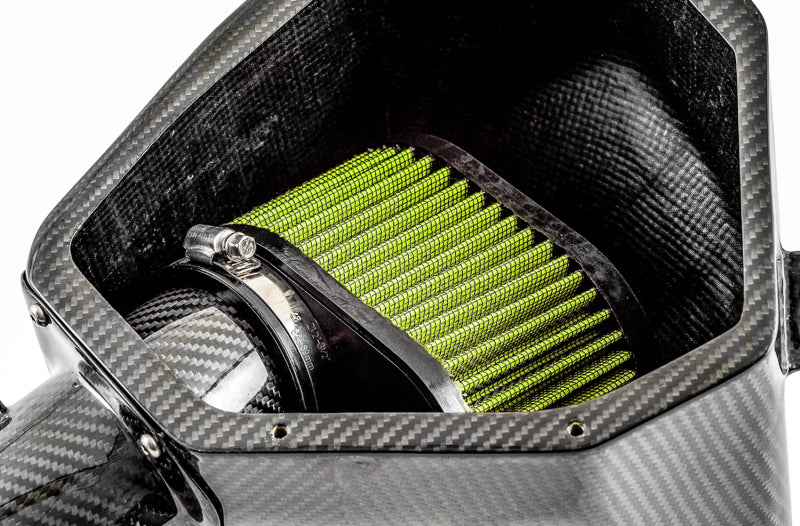 AWE S-FLO Intakes - AWE Tuning BMW F8x M3/M4 S-FLO Carbon Intake
