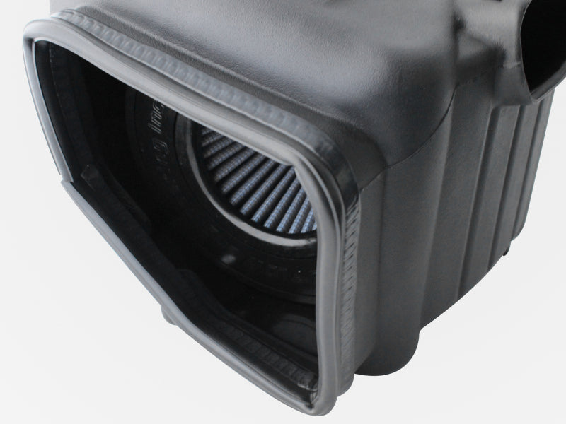 AFE Momentum HD Cold Air Intakes - aFe Momentum HD PRO Dry S Stage-2 Si Intake 01-04 GM Diesel Trucks V8-6.6L LB7 (See afe51-74001-E)