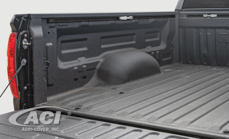 ACC LOMAX Tri-Fold Cover - Access 2024+ Toyota Tacoma 6ft Bed LOMAX Tri-Fold Cover - Urethane FRP