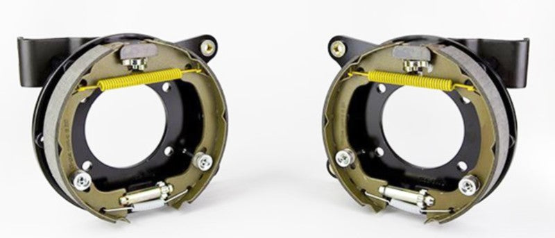 WIL Caliper Brackets - Wilwood Brackets (2) - Disc/Drum Mustang 8.8 2.50in Offset 1pc vented