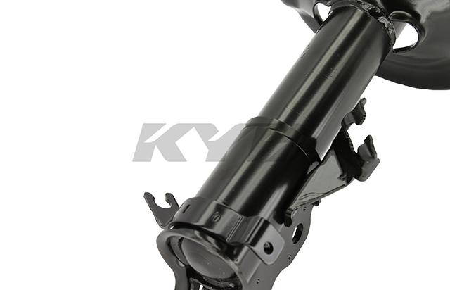 KYB Shock & Strut Excel-G - KYB Shocks & Struts Excel-G Front Left INFINITI I30 1996-99 NISSAN Maxima 1995-99