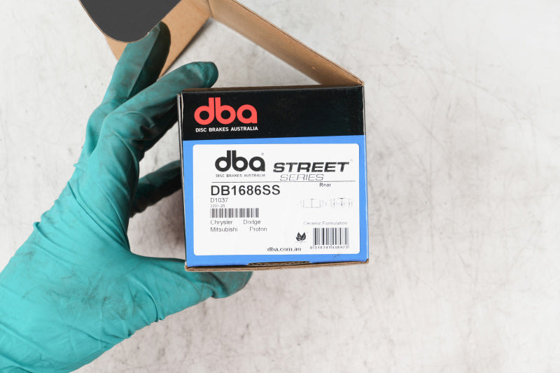 DBA Street Series Brake Pads - DBA 11-14 Chrysler 200 (262mm Rear Rotor) Street Series Rear Brake Pads