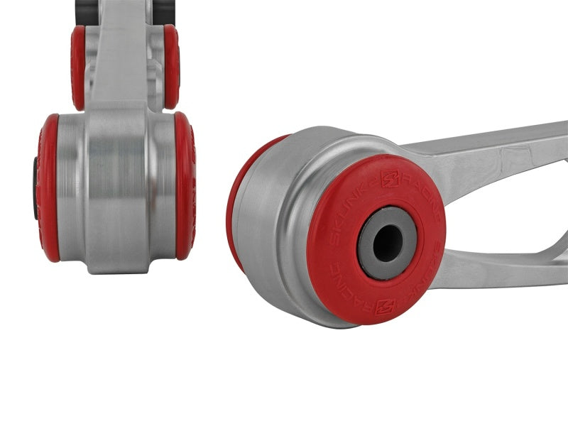 SK Ultra Control Arms - Skunk2 Honda/Acura EG/DC Ultra Series Rear Lower Control Arm Set - Clear