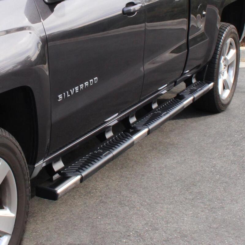 WES Nerf Bars - R5 - Westin 07-18 Chevrolet Silverado 1500 CC 6.5ft Bed R5 M-Series W2W Nerf Step Bars - Blk