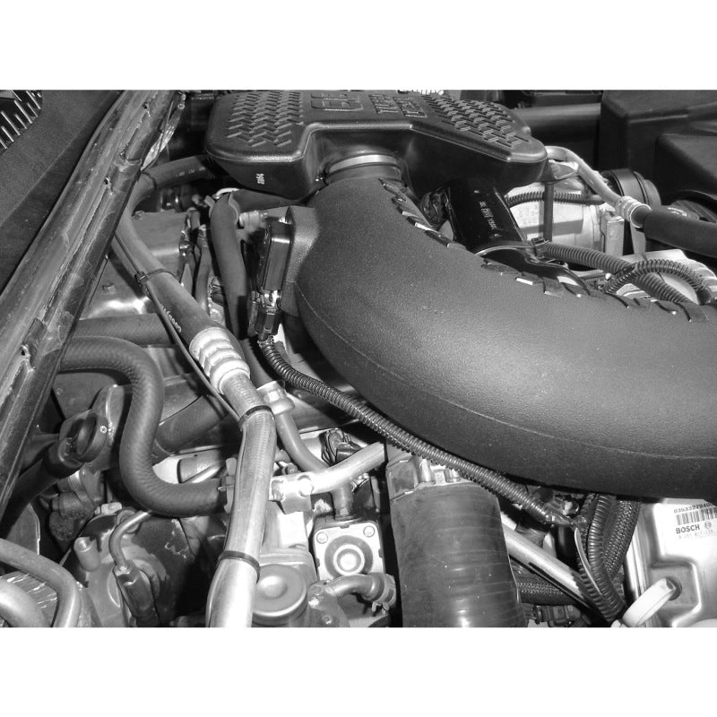 GBE Ram-Air Intake Systems - Banks Power 04-05 Chevy 6.6L LLY Ram-Air Intake System - Dry Filter