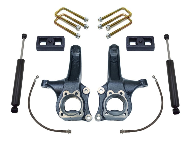 MXT Lift Spindles - MaxTrac 15-18 Chevrolet Colorado 2WD 4in/2in MaxPro Spindle Lift Kit w/MaxTrac Shocks