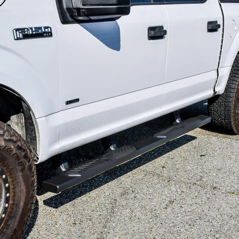 WES Nerf Bars - R5 - Westin Ram 15-21 Ford F-150 / 17-21 Ford F-250 & F350 Crew Cab R5 XD Nerf Step Bars - Black