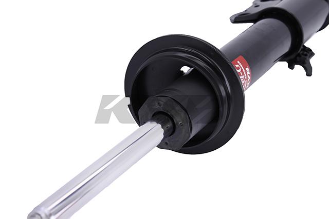 KYB Shock & Strut Excel-G - KYB Shocks & Struts Excel-G Front Right LEXUS ES300 1992-94 TOYOTA Camry 1992-94