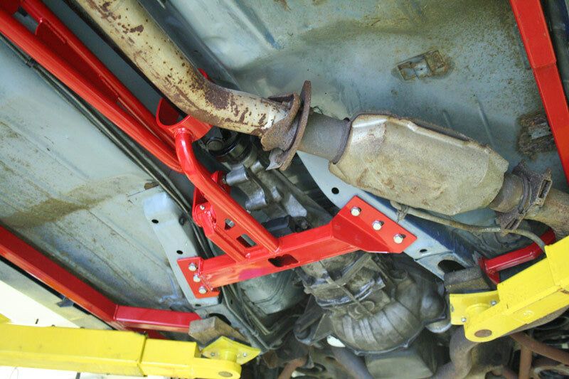 UMI Crossmember Reinforcements - UMI Performance 82-92 GM F-Body Tunnel Mounted Torque Arm- Fits TH400 Transmission