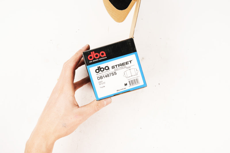 DBA Street Series Brake Pads - DBA 03-08 Pontiac Vibe FWD Street Series Front Brake Pads