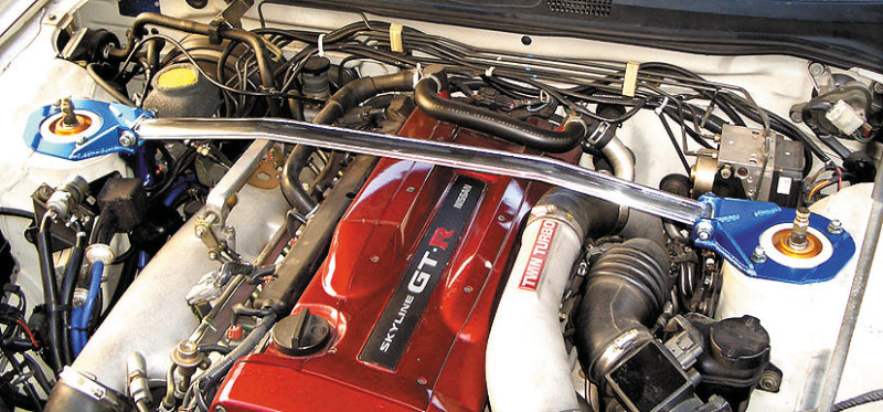 CUS OS Front Strut Bars - Cusco Strut Bar OS Front for Nissan Skyline R34 GT-R (BNR34) Only