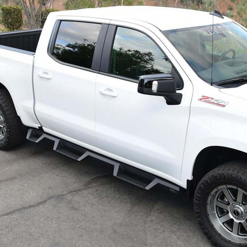 WES Nerf Bars - HDX Drop - Westin 2019 Chevrolet Silverado/Sierra 1500 (5.5ft) Drop Wheel to Wheel Nerf Step Bars - Txt Black