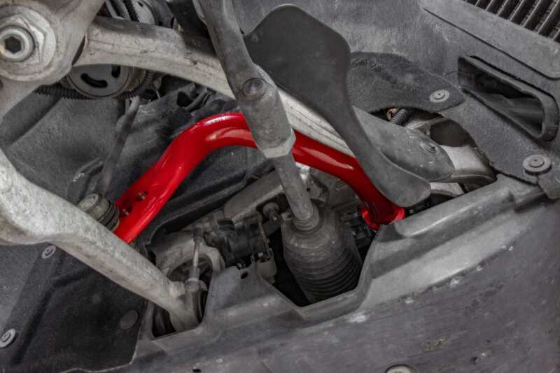 UMI Sway Bars - UMI 16-24 Chevrolet Camaro Suspension Stabilizer Bar - Red