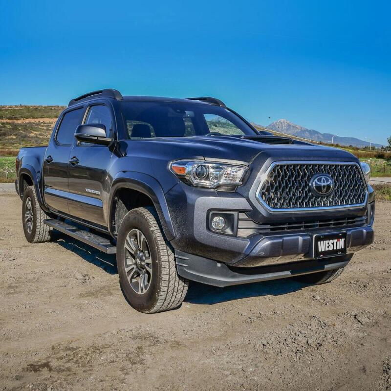 WES Nerf Bars - R5 - Westin 2005-2018 Toyota Tacoma Double Cab R5 Nerf Step Bars - Black