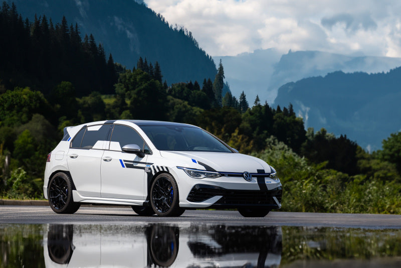APR Lowering Springs - APR 22-26 Volkswagen Golf R (MK8) Lowering Springs - Red