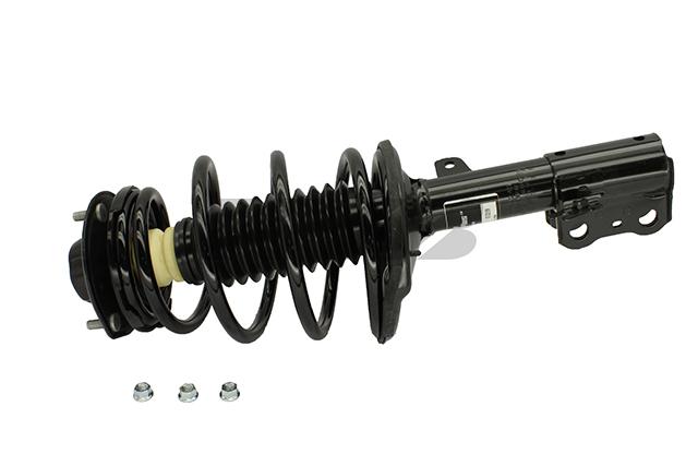 KYB Shocks & Struts Strut Plus - KYB Shocks & Struts Strut Plus Front Right TOYOTA Camry 1997-01