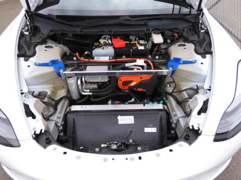 CUS OS Front Strut Bars - Cusco Strut Bar OS Front for 17-24 Tesla Model 3 (3L13/3L23)