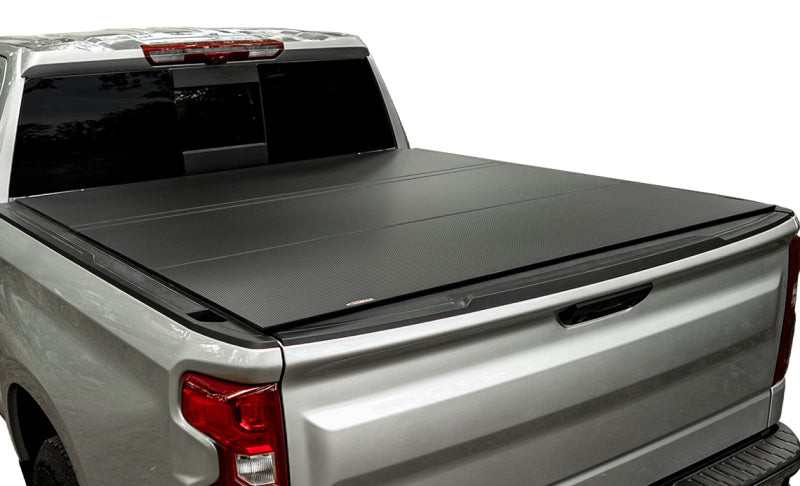 ACC LOMAX Tri-Fold Cover - Access 2019+ Chevy/GMC 1500 6ft 6in Bed (w/o Bedside Storage) LOMAX Tri-Fold Cover - Carbon Fiber