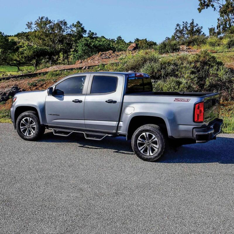 WES Nerf Bars - Outlaw - Westin 15-22 Chevrolet Colorado / GMC Canyon Crew Cab Outlaw Nerf Step Bars - Textured Black