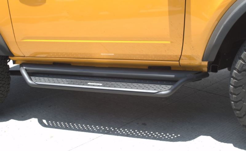 GOR Dom Extreme D1 - Go Rhino 2021+ Ford Bronco Dominator Extreme D1 Side Steps w/Brackets - Textured Black