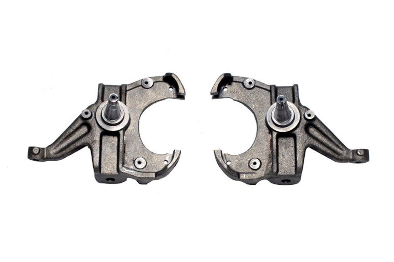 MXT Lowering Spindles - MaxTrac 73-87 Chevrolet C10 2WD 2.5in Front Lowering Spindles (1.25in Rotors)