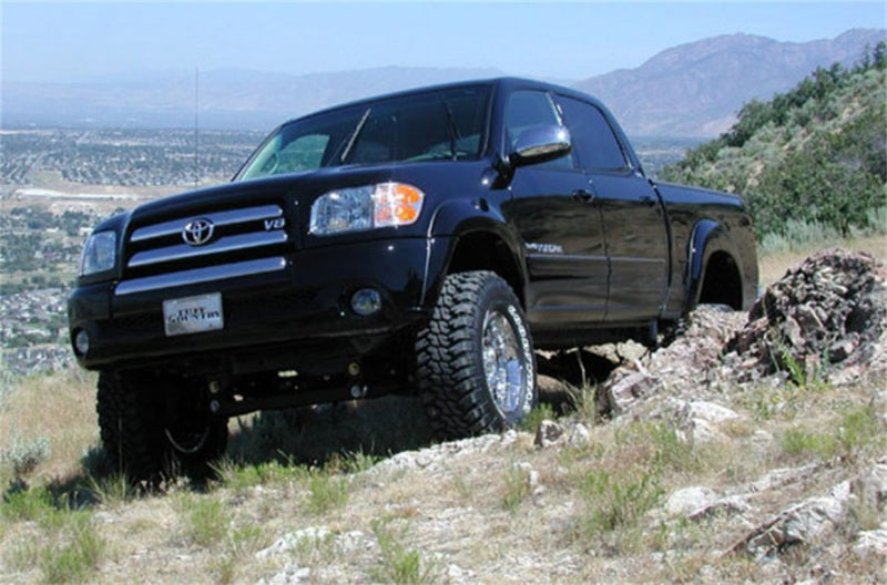 TUF Lift Kits - Tuff Country 99-04 Toyota Tundra 4x4 & 2wd 4.5in Lift Kit (SX6000 Shocks)