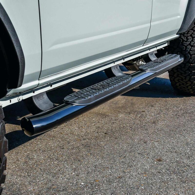 WES Nerf Bars - PRO TRAXX 4 - Westin 21-22 Ford Bronco (4-Door) PRO TRAXX 4 Oval Nerf Step Bars - Textured Black