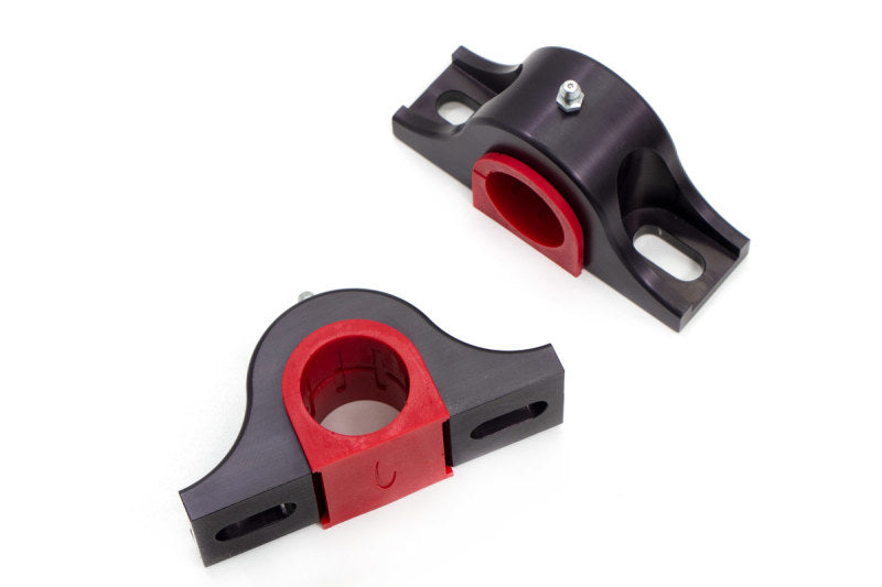 UMI Sway Bar Mounts - UMI Performance Billet Aluminum Front Sway Bar Mounts- 1-5/16in (33.3mm)
