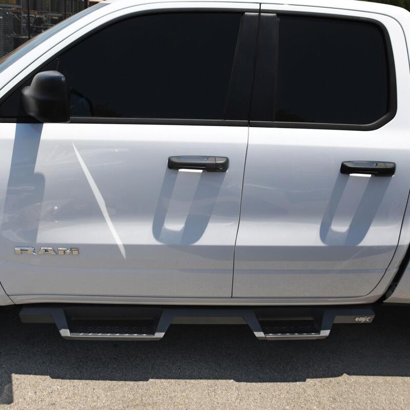 WES Nerf Bars - HDX Drop - Westin 2019 Ram 1500 Quad Cab Drop Nerf Step Bars - Textured Black