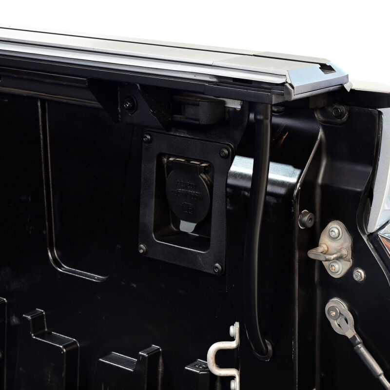 WES Electric Retractable Tonneau - Westin 22-26 Toyota Tundra 5ft 5in. (66in.) Bed Electric Retractable Tonneau Cover - Black