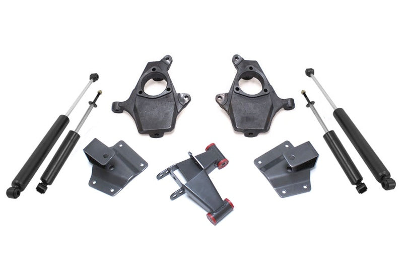 MXT Lowering Kit - MaxTrac 99-06 GM C1500 2WD 2in/4in Lowering Spindle Kit