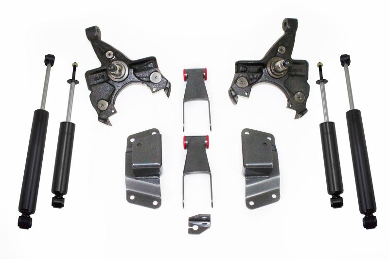 MXT Lowering Spindles - MaxTrac 88-91 GM C1500/2500 2WD Standard Cab 5/6 Lug 2in/4in Lowering Spindle Kit