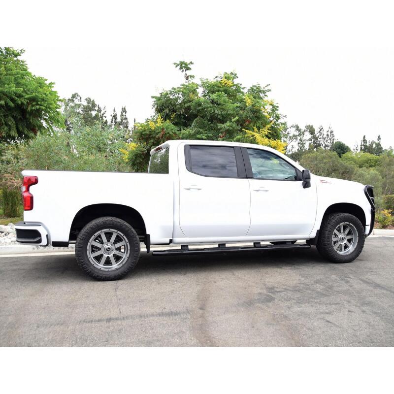 WES Nerf Bars - PRO TRAXX 5 - Westin 2019 Chevrolet Silverado/Sierra 1500 CC (5.5ft) PRO TRAXX 5 WTW Oval Nerf Step Bars - Black