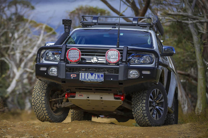 ARB Summit Bull Bars - ARB Summit Combar ARB Fog Mkii Colorado Tblazer 9/16On (Fit Kit NOT Included)