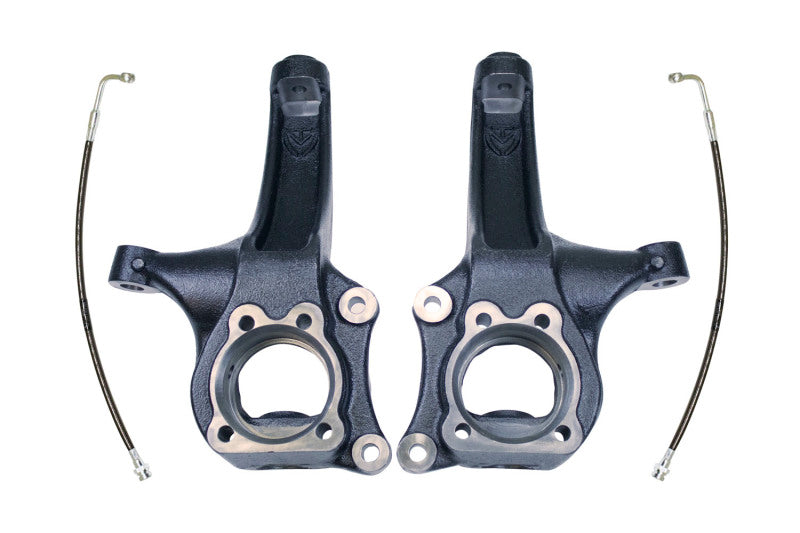 MXT Lift Spindles - MaxTrac 15-16 Chevrolet Colorado 2WD 4in Front Lift Spindles w/Extended DOT Compliant Brake Lines