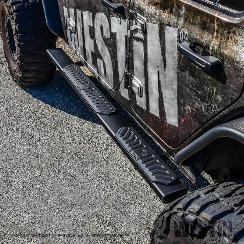 WES Nerf Bars - R5 - Westin 18-22 Jeep Wrangler JLU 4dr R5 Nerf Step Bars - Tex. Blk