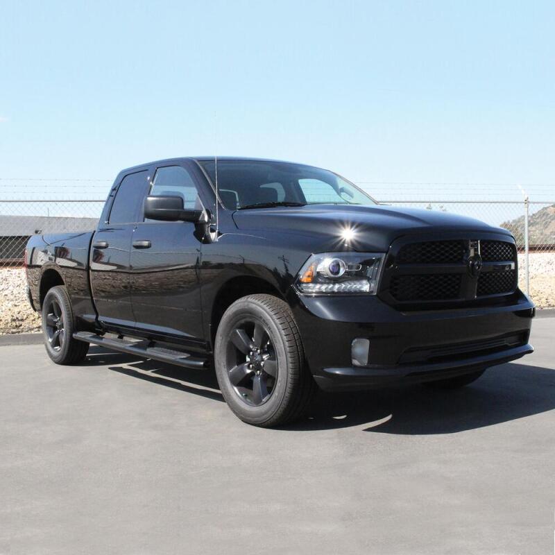 WES Nerf Bars - PRO TRAXX 5 - Westin 2009-2018 Ram/Dodge 1500 Quad Cab (6.5 ft Bed) PRO TRAXX 5 WTW Oval Nerf Step Bars - Black