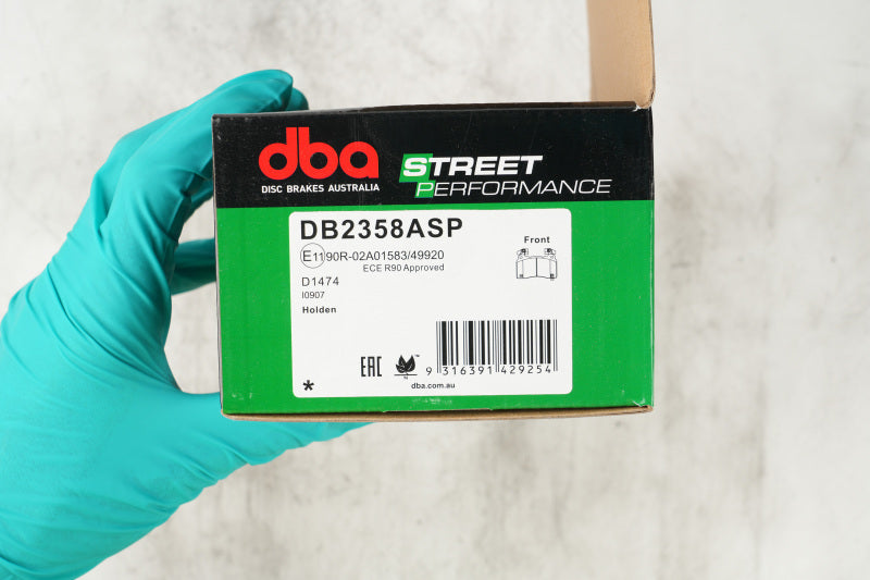 DBA SP Performance Brake Pads - DBA 13-17 Holden VE/VF SSV Brembo (Rectangle Weight) Front SP Performance Brake Pads